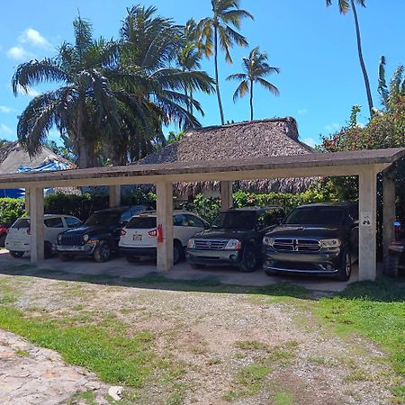 Cozy Oceanfront Villa With Direct Beach Access Las Terrenas Exterior photo