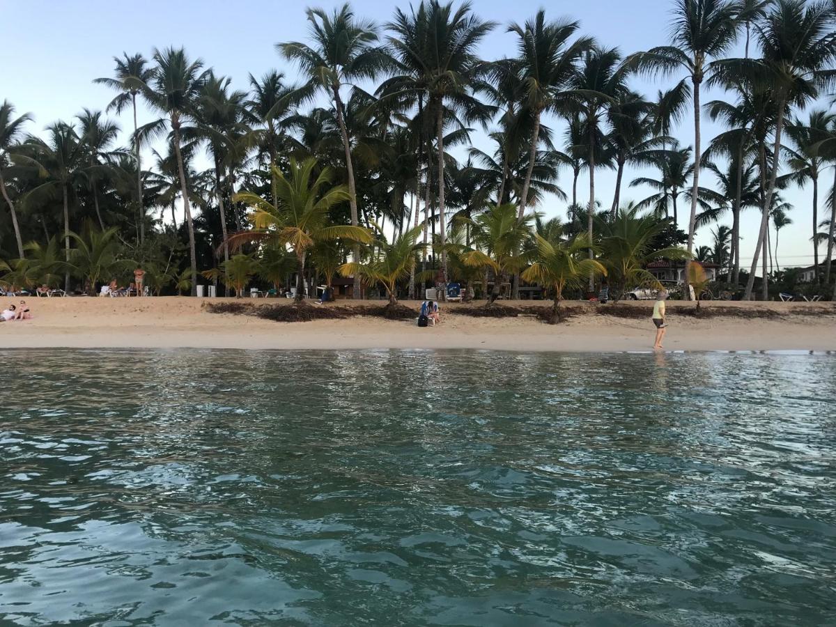 Cozy Oceanfront Villa With Direct Beach Access Las Terrenas Exterior photo