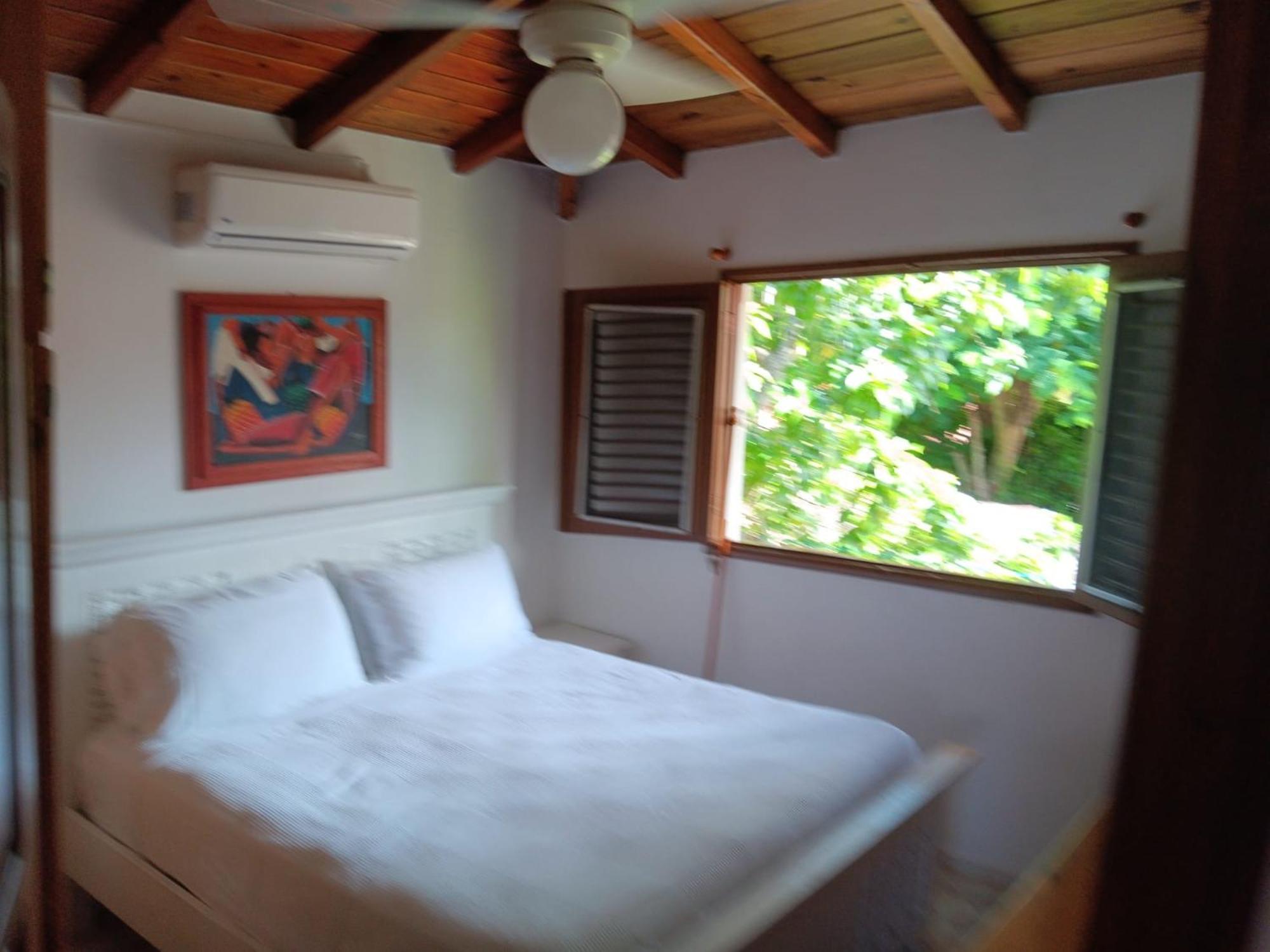 Cozy Oceanfront Villa With Direct Beach Access Las Terrenas Exterior photo